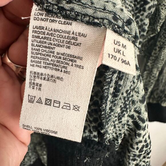 Free People Lori Bomber Jacket Oversized Sz M Black Sheer Snake-print Snap Front - Picture 13 of 14